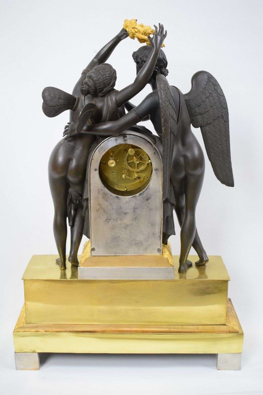 Große Empire Pendule Amor und Psyche Frankreich um 1810 nach P.F. FEUCHERE – Detail