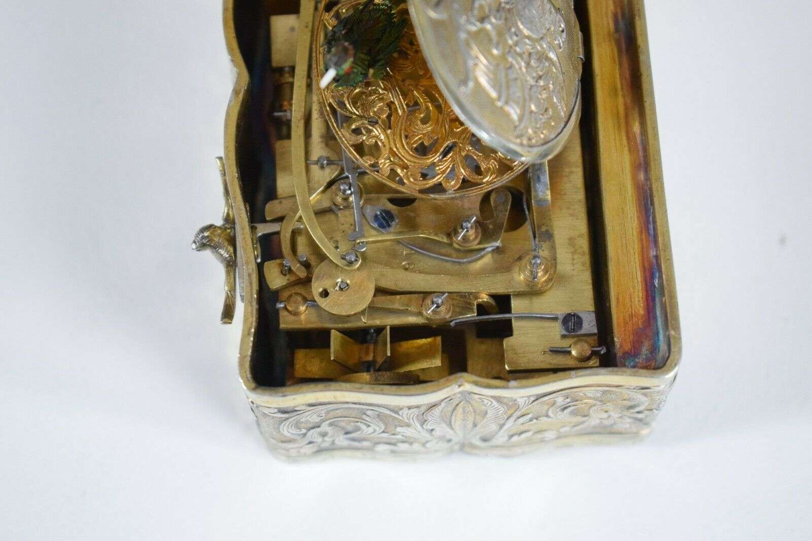 Singvogelautomat Singvogeldose aus Silber K.Griesbaum? singing bird box ca. 1925 – Detail