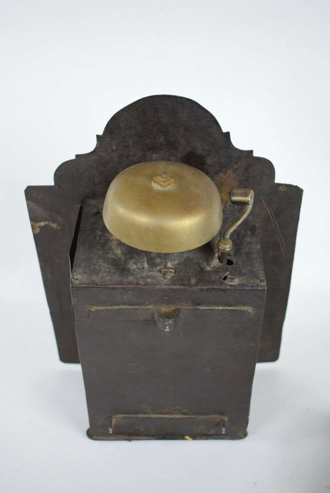 Antike Eisenuhr Vorderzappler mit Spindelhemmung und Schlagwerk um 1806 – Detail