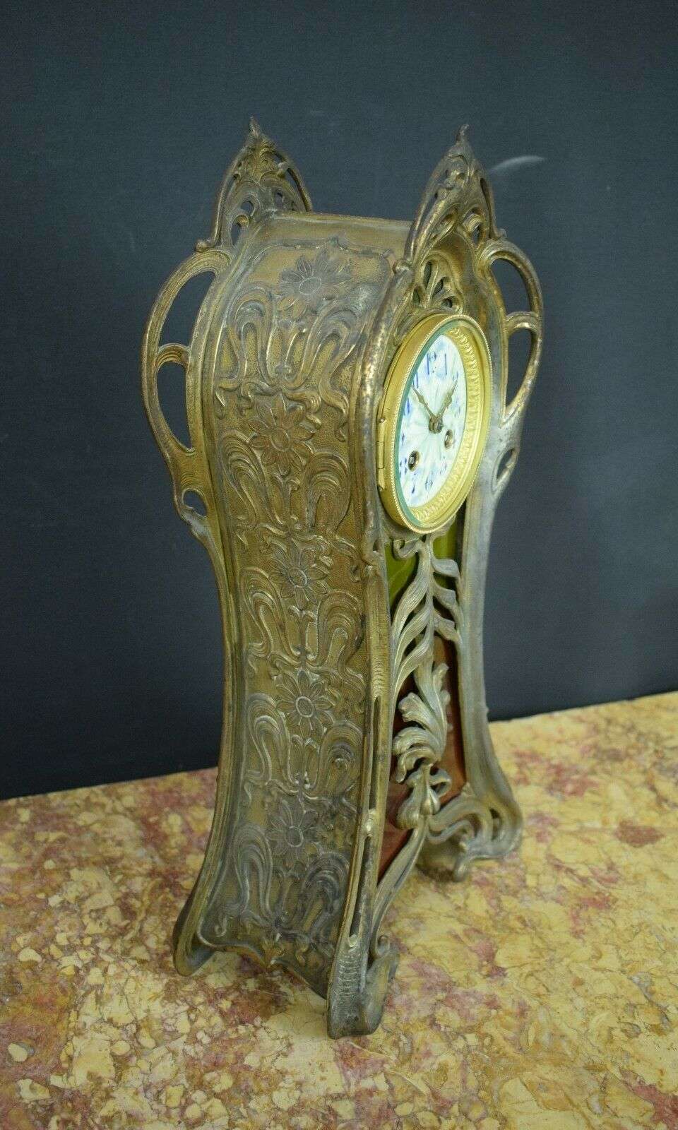 Elegante Jugenstil Art nouveau Pendule Frankreich um 1900 bez. Japy Freres – Detail