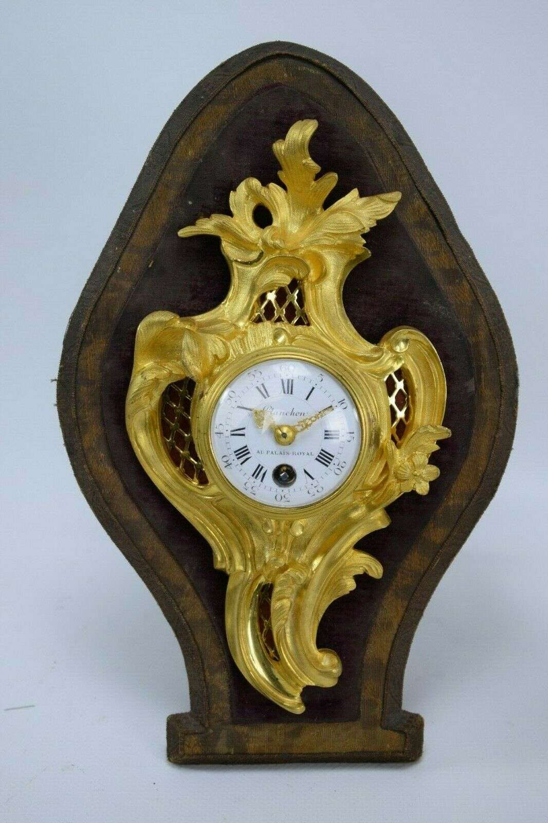 Französische Bronze Pendule Miniatur Carteluhr Kaminuhr um 1870 Planchon a Paris – Vorderansicht