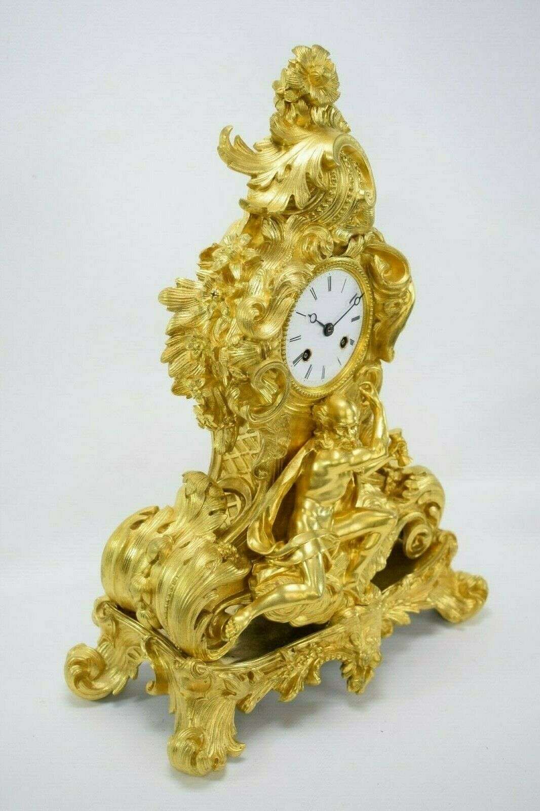 Feuervergoldete Bronze Pendule Kaminuhr Chronos Louis Philippe um 1845 – Detail