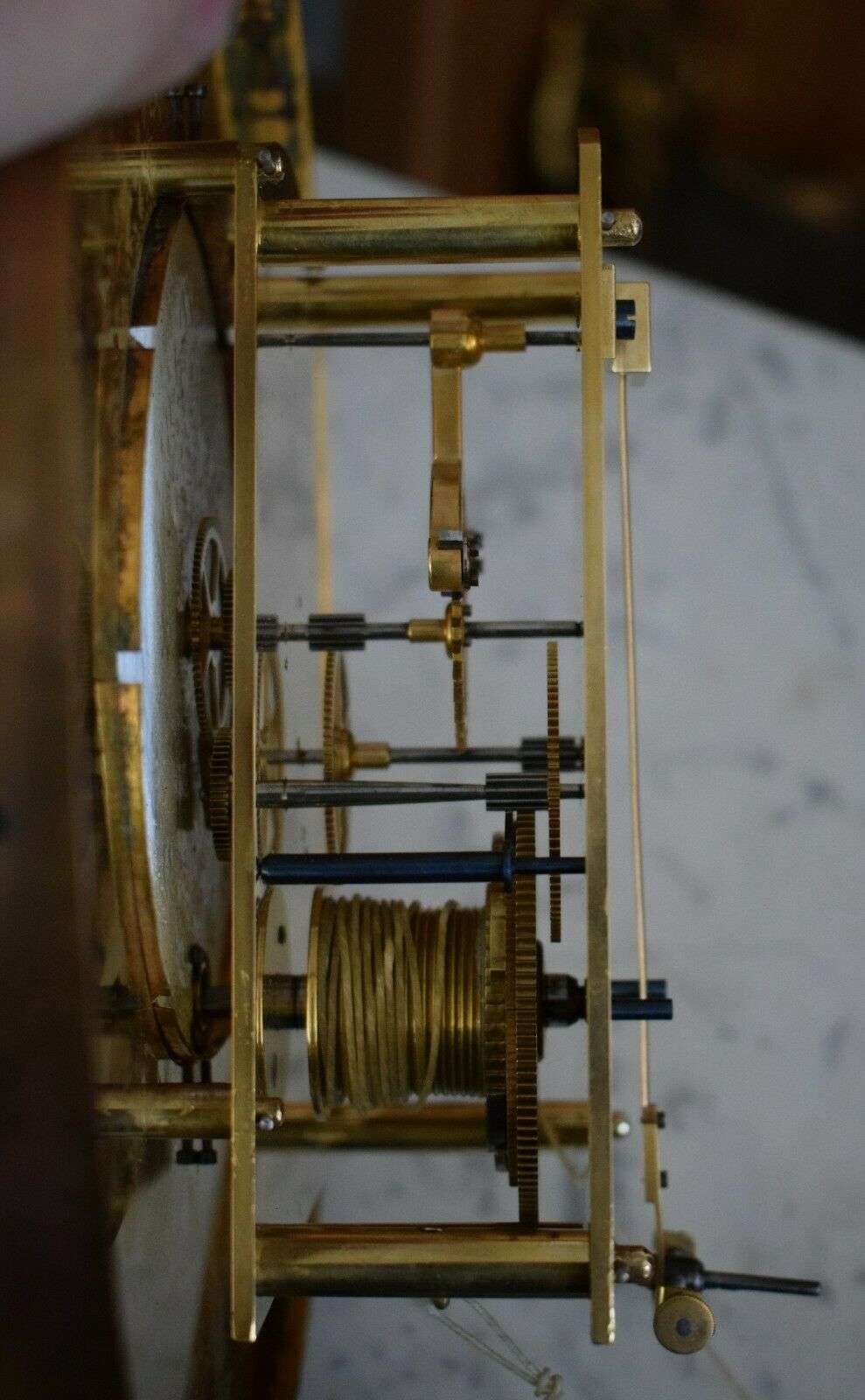 Große Sekundenpendeluhr Regulator PPU Lenzkirch um 1865 Zentralsekunde – Detail