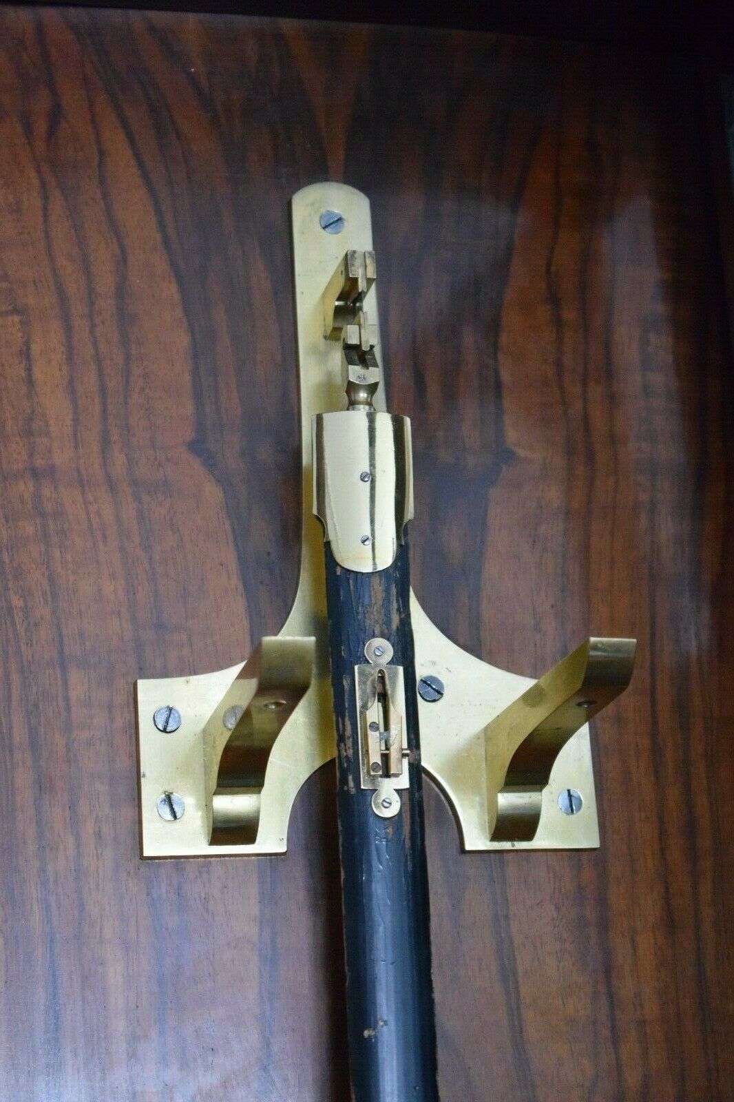 Große Sekundenpendeluhr Regulator PPU Lenzkirch um 1865 Zentralsekunde – Detail
