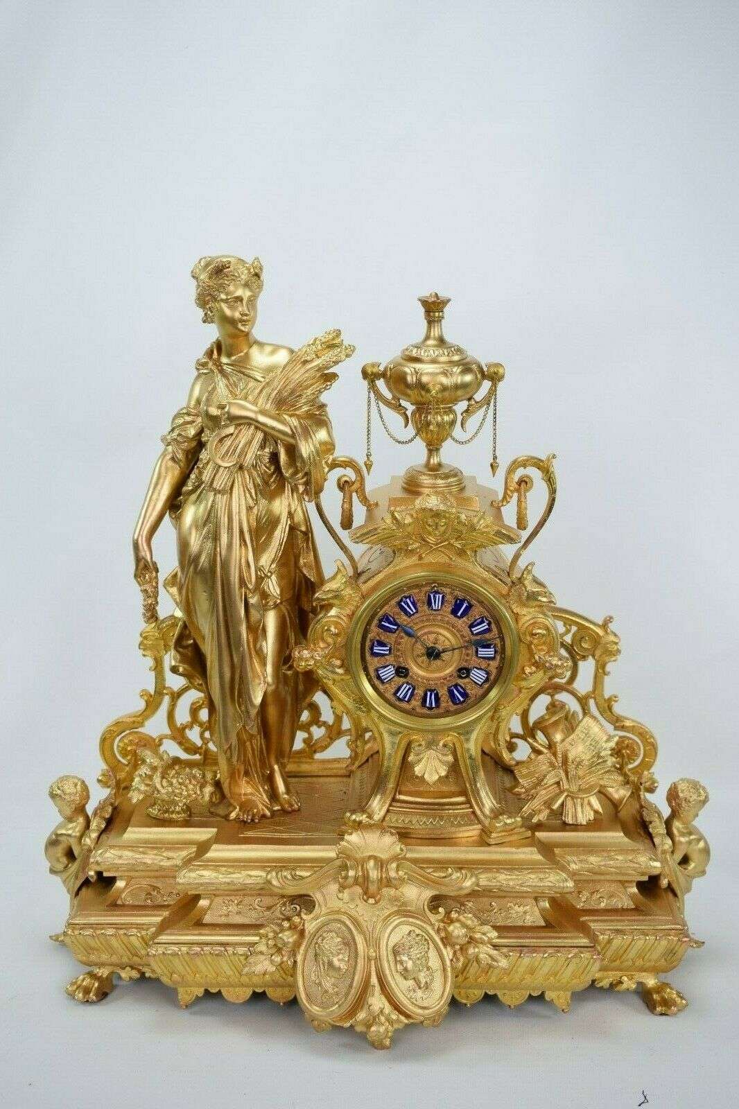 Große Historismus Gründerzeit Pendule Kaminuhr Göttin Ceres um 1870 – Detail