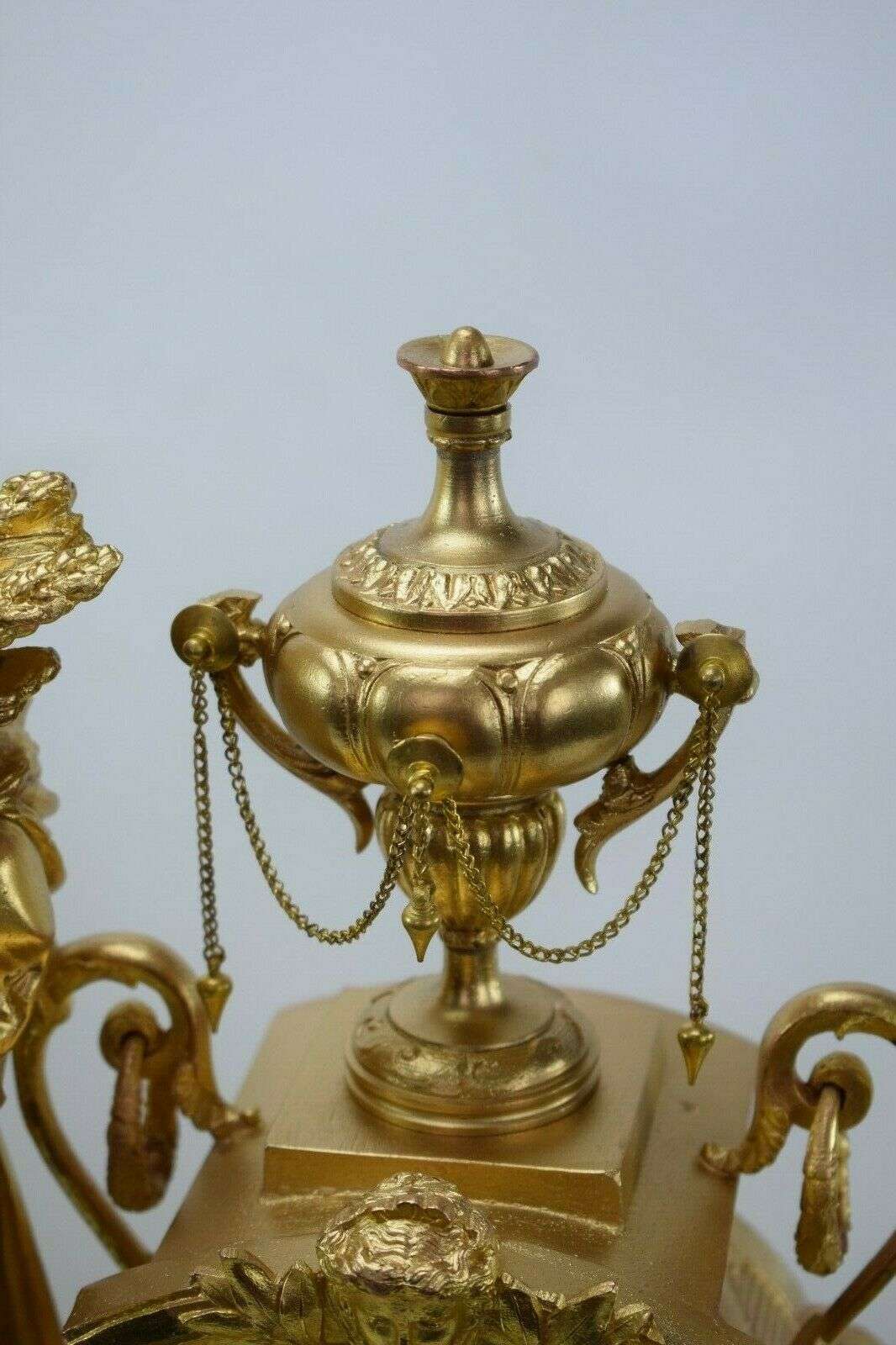 Große Historismus Gründerzeit Pendule Kaminuhr Göttin Ceres um 1870 – Detail