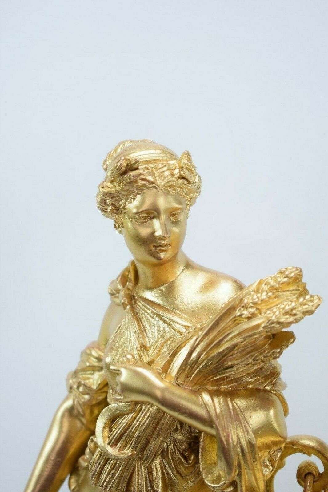 Große Historismus Gründerzeit Pendule Kaminuhr Göttin Ceres um 1870 – Detail