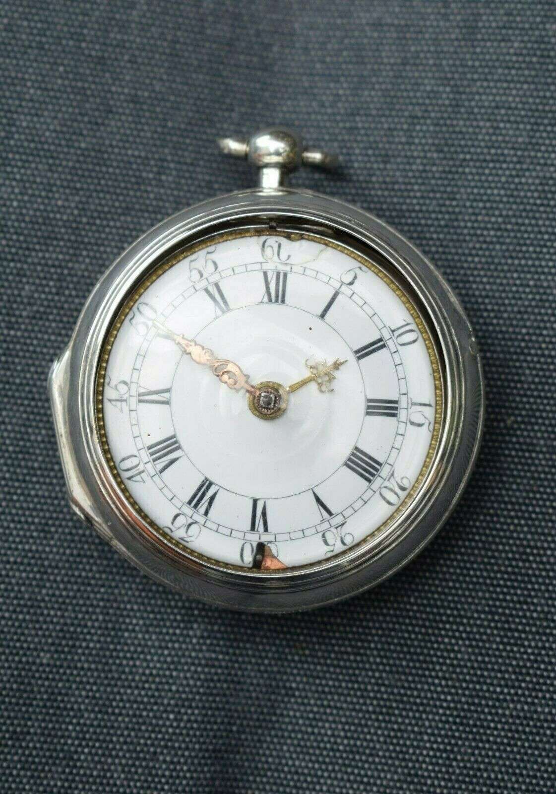 Jacob Mayr Augsburg Spindeltaschenuhr um 1710 mit Übergehäuse – Detail