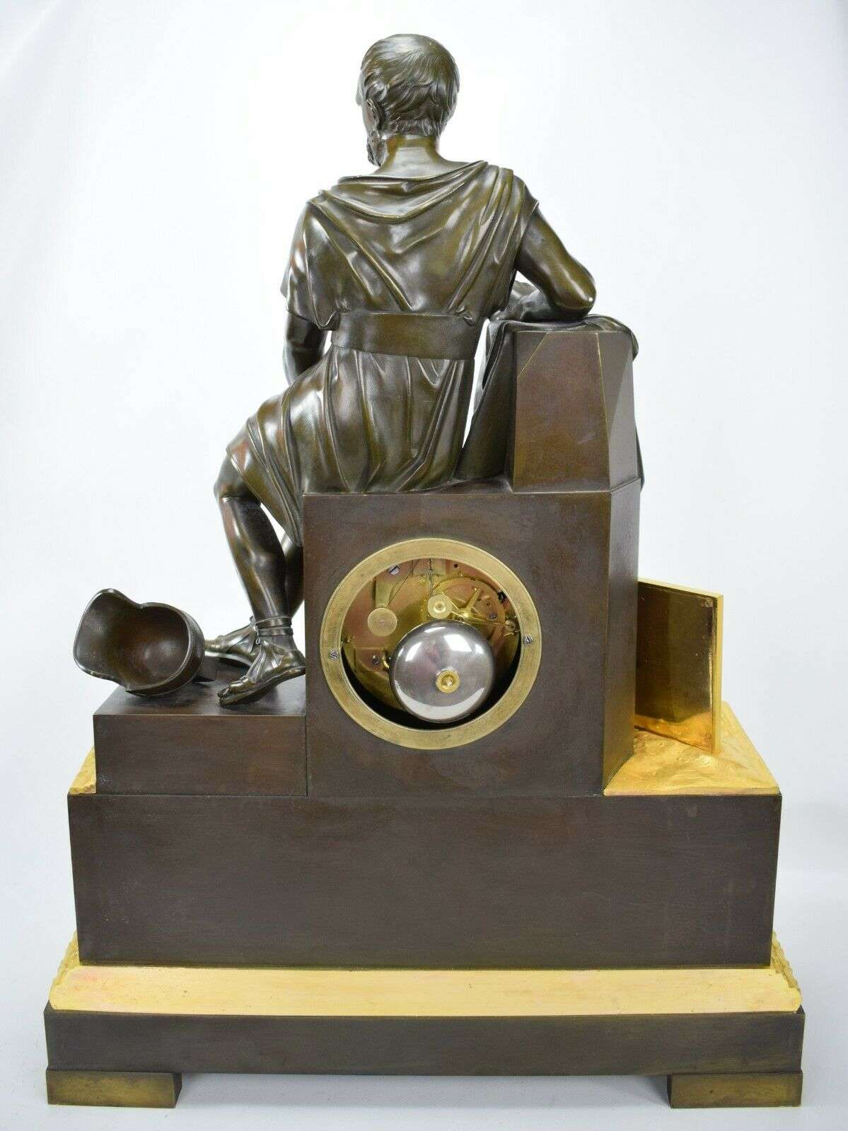 Gr. feuervergoldete, brünierte Empire Bronze Pendule Kaminuhr Gaius Marius 1820 – Detail