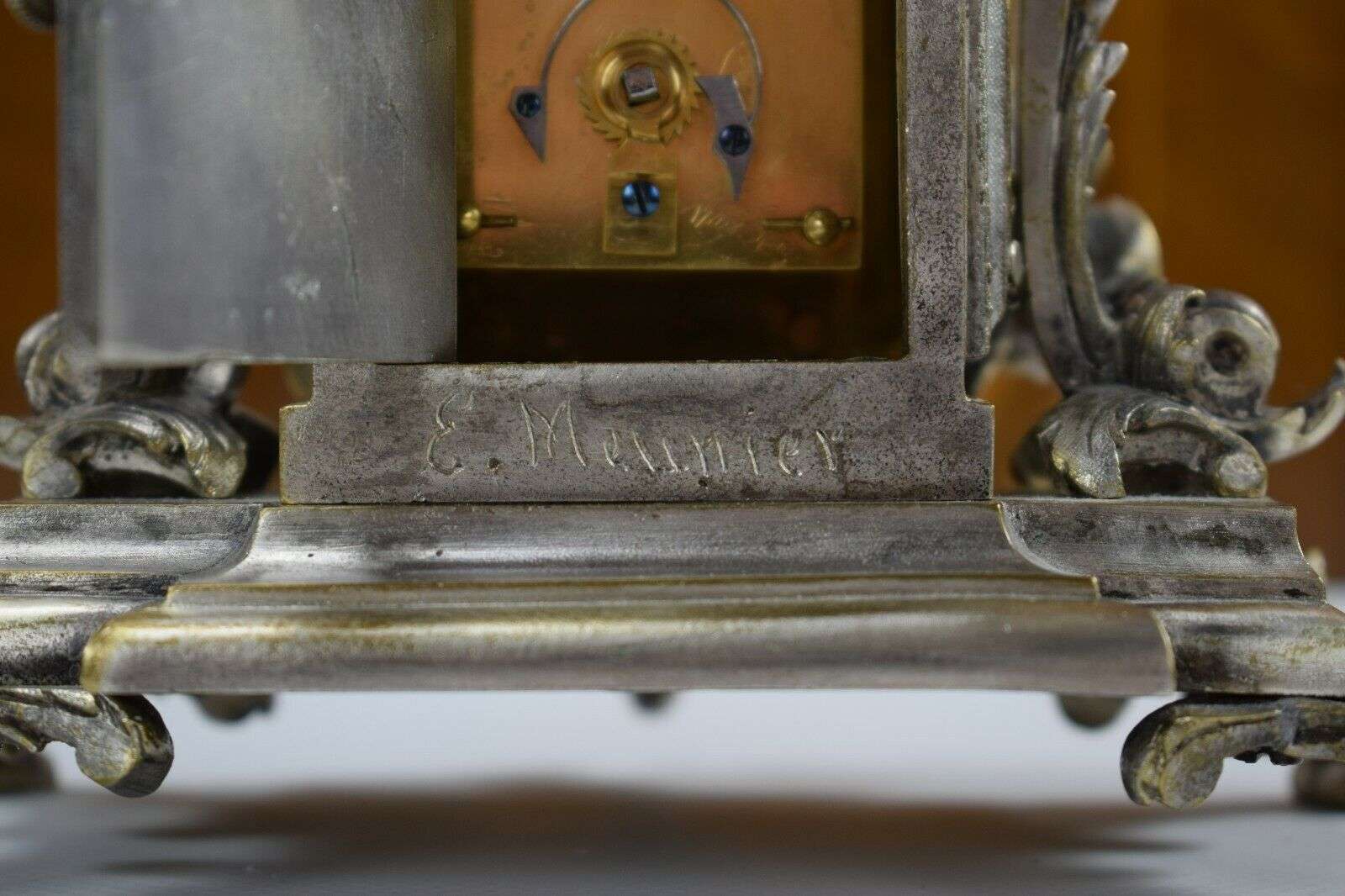 RESERVIERT !Miniatur Prunk- Pendule Kaminuhr Tischuhr E. Meunier um 1870 Louis XV – Detail