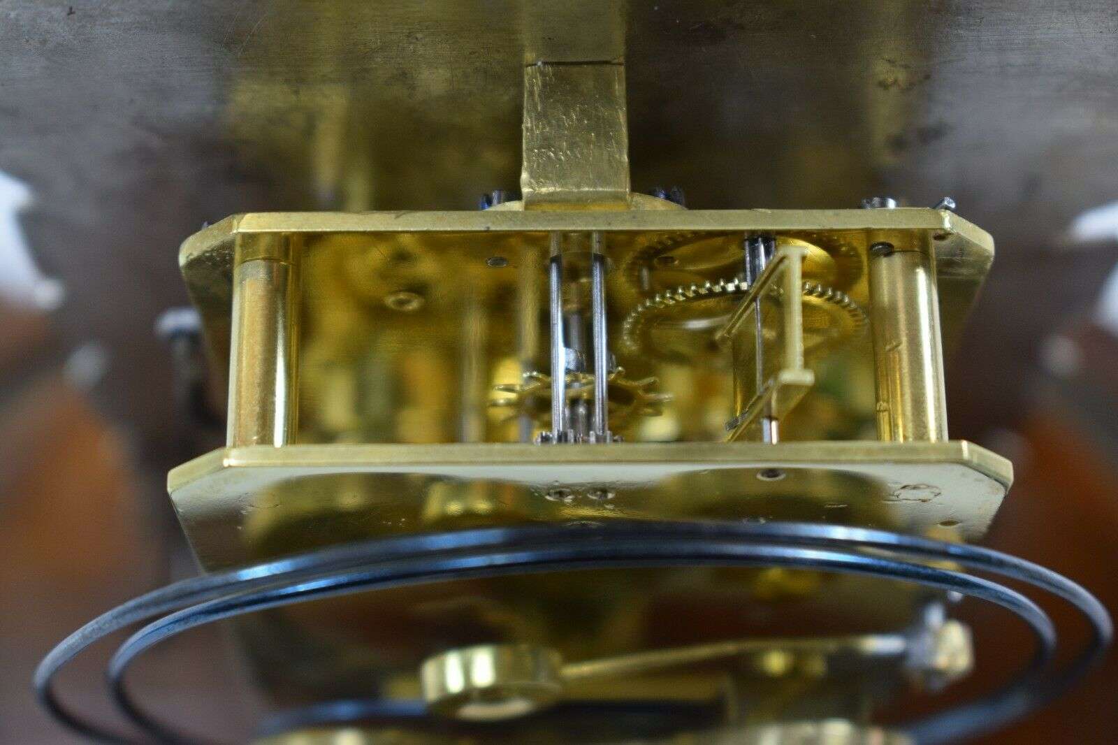 Doppelzappler mit seltener Hemmung u. Schlagwerk Wien um 1850 – Detail