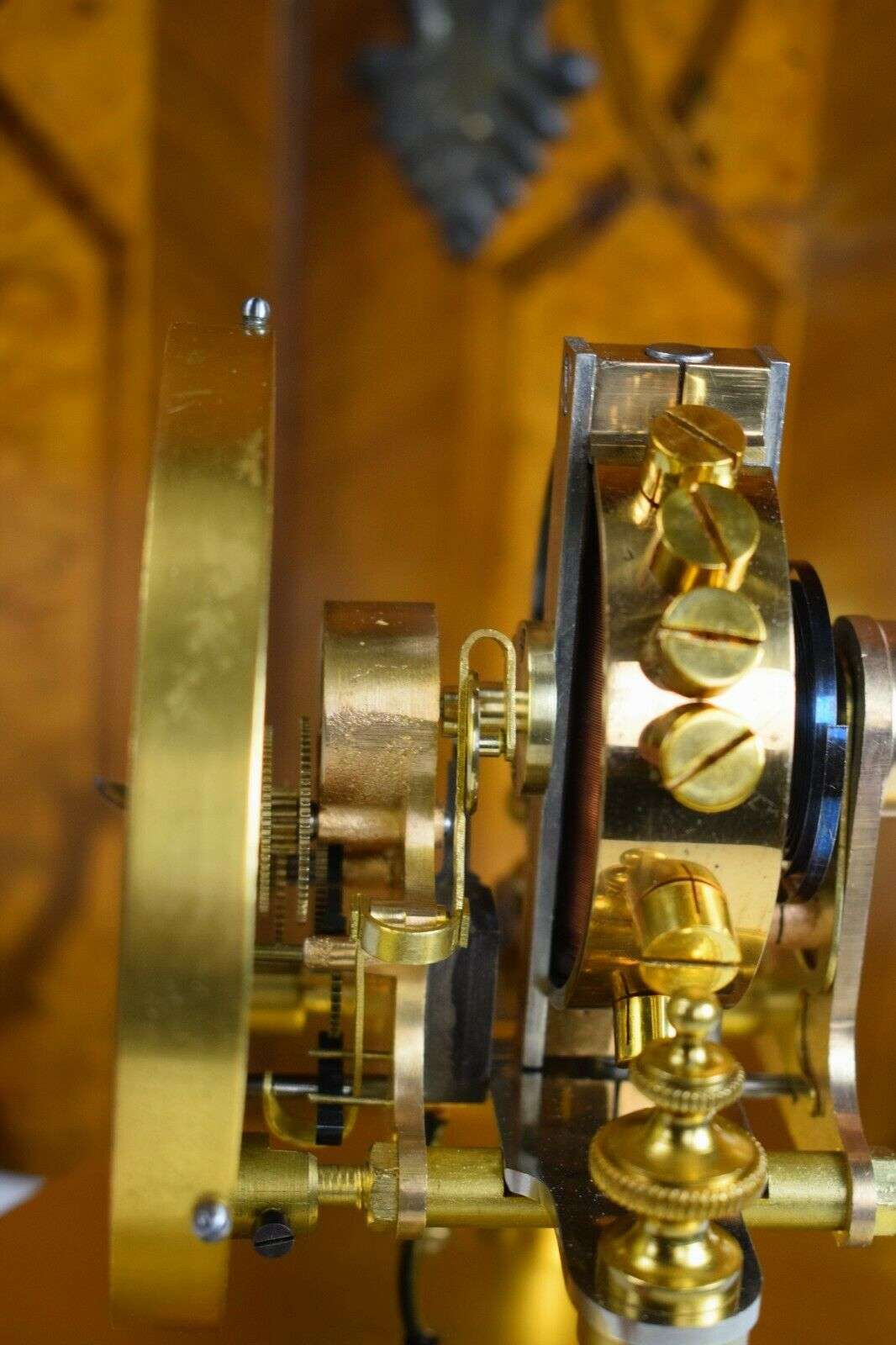 Seltene Eureka Clock elektrische Tischuhr Pendule Pat No. 14614.1906 Nr.3325 um 1910 – Detail