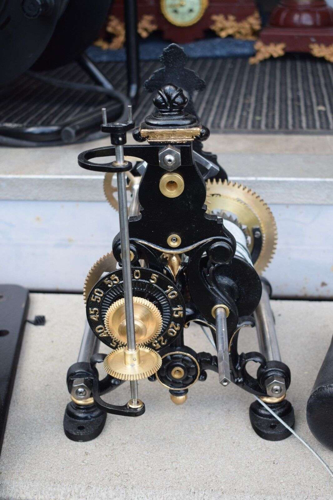 originale kleine Turmuhr Bahnhofsuhr von JF. Weule um 1895 – Detail