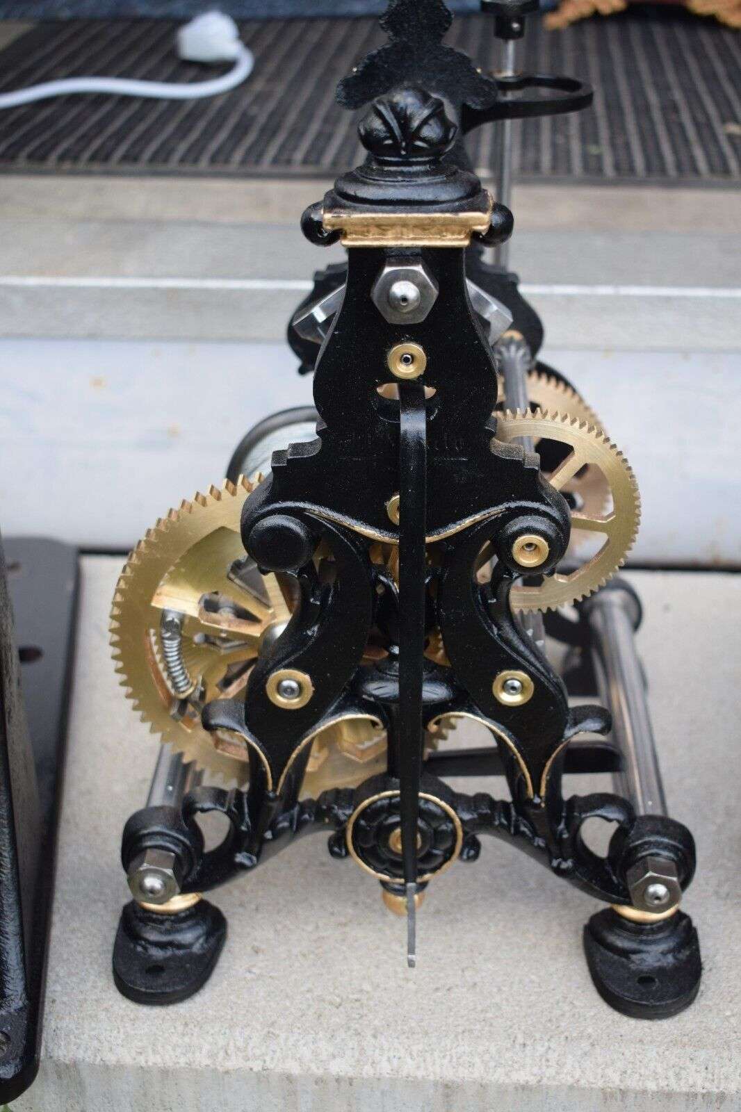 originale kleine Turmuhr Bahnhofsuhr von JF. Weule um 1895 – Detail