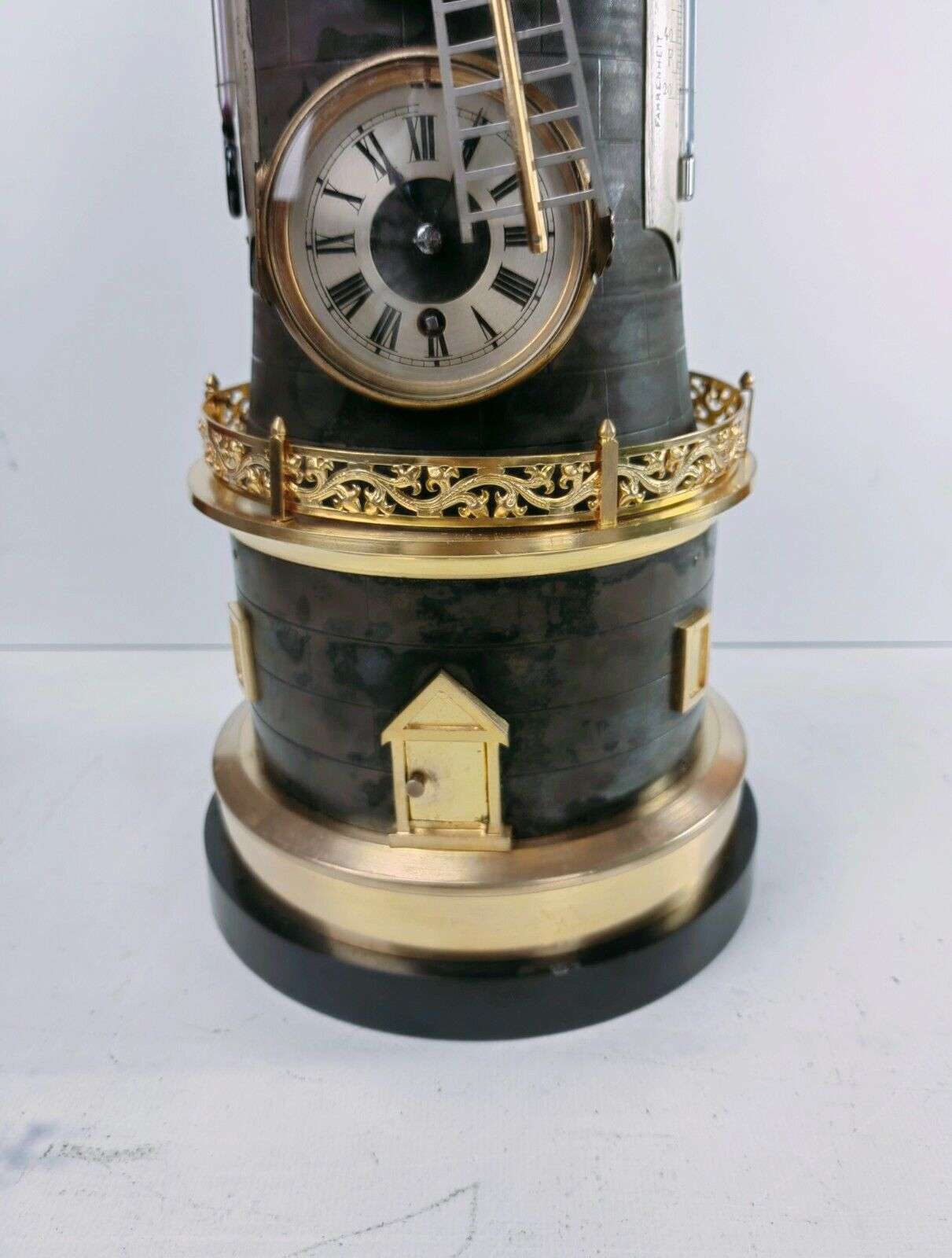 Seltene Tischuhr Kaminuhr mit Automat, Wetterstation André Guilmet um 1890 – Detail