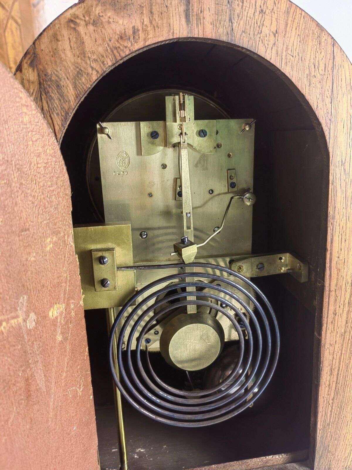 Tischuhr Kaminuhr Carillon 8 Glocken, Whittington, Müller & Kern Breslau 1890 – Detail