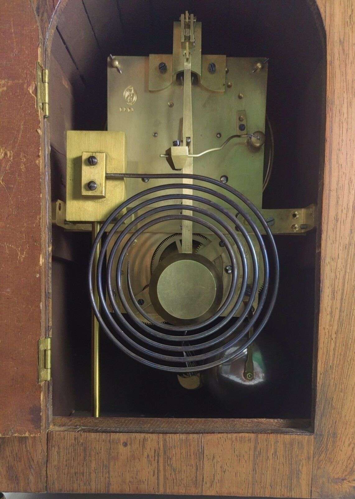 Tischuhr Kaminuhr Carillon 8 Glocken, Whittington, Müller & Kern Breslau 1890 – Detail