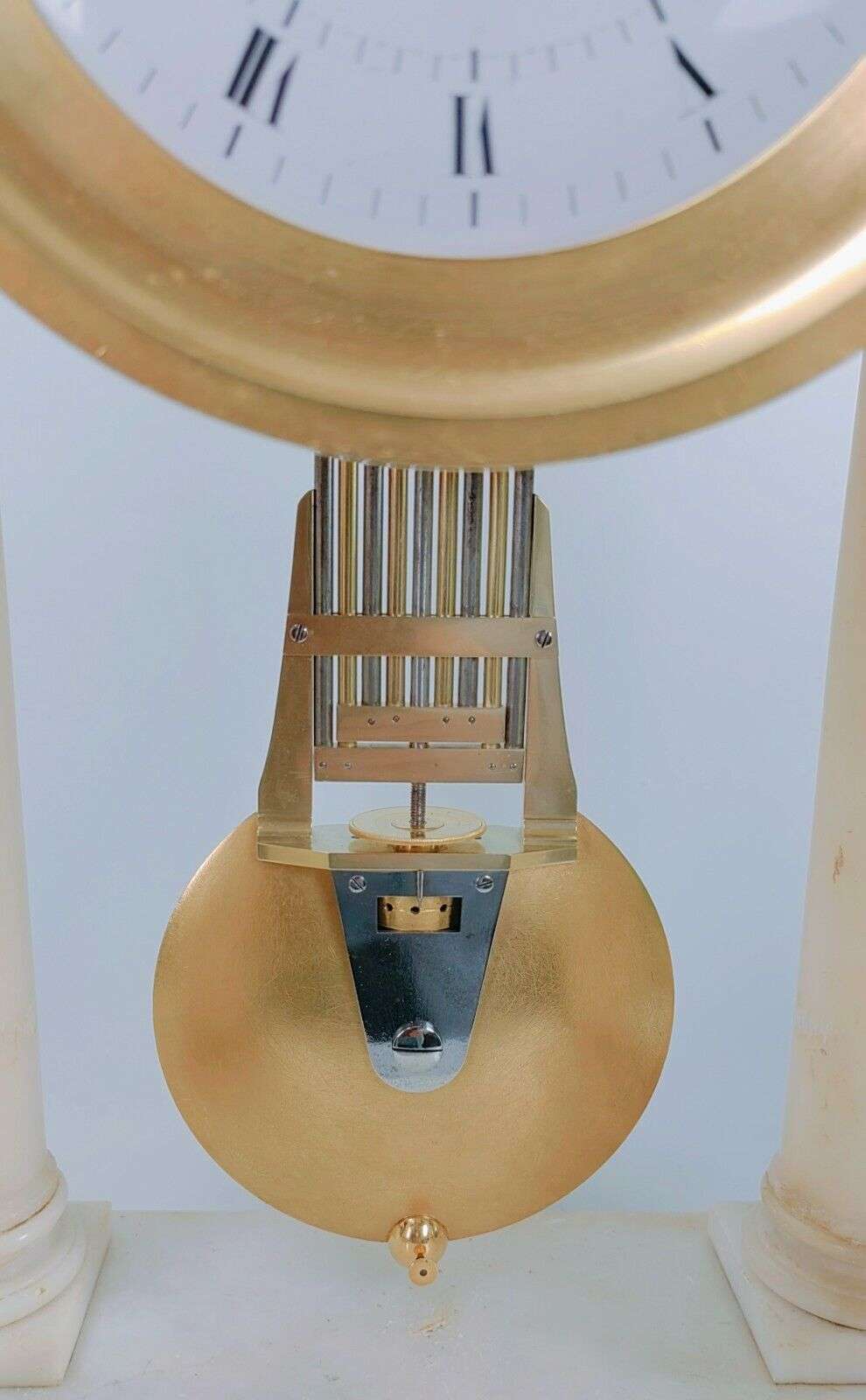 RESERVIERT!!! Empire Präzisionsuhr Pendule Portaluhr Regulateur mit Scherenhemmung c. 1810 – Detail