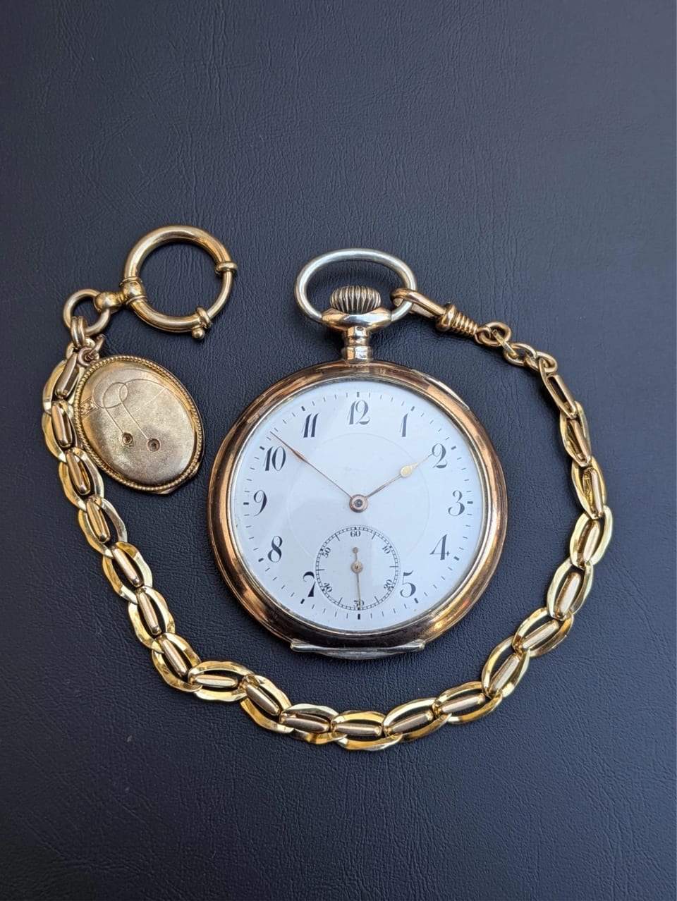 Seeland silver pocket watch with chain, in working order