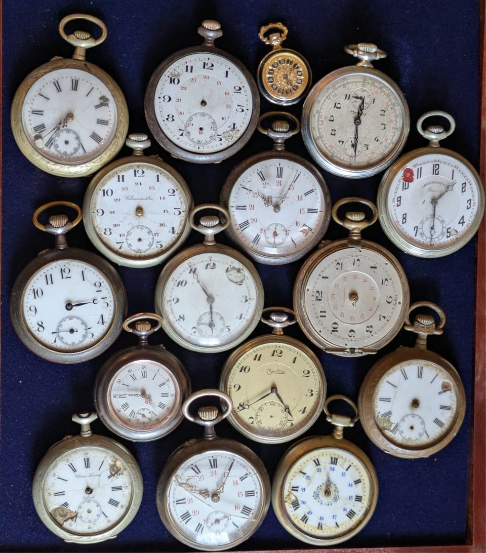 16 montres de poche de marque Zentra, Chronometre, etc., défectueuses
