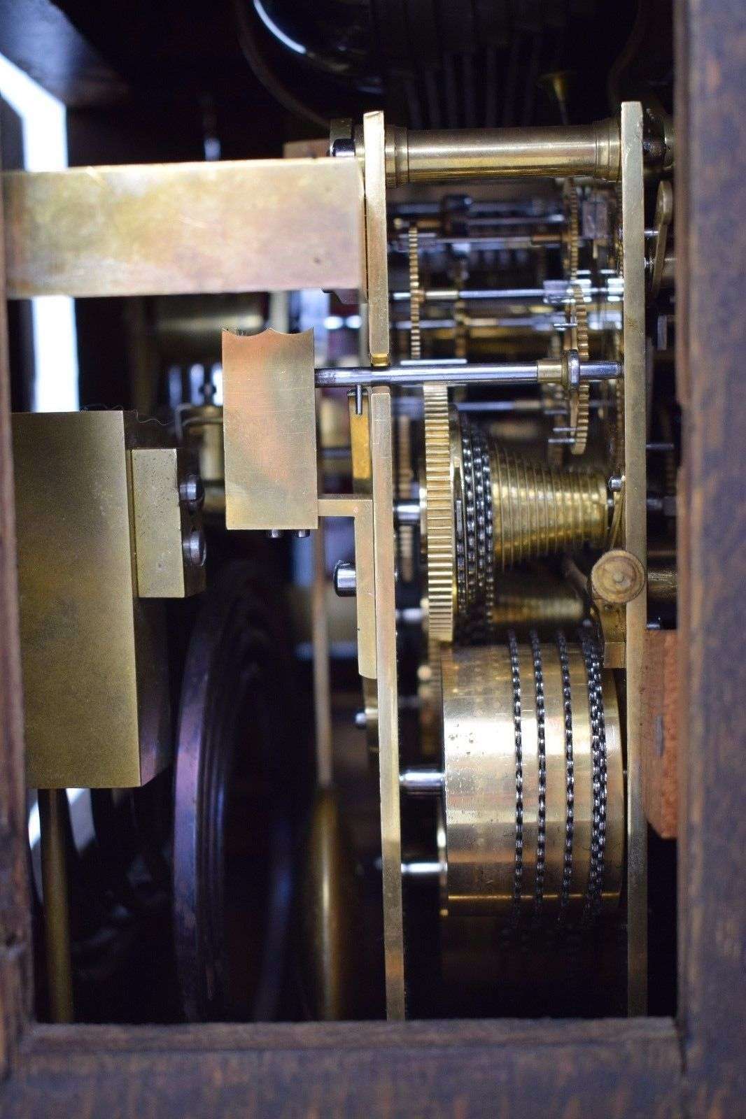 Tischuhr Clock Winterhalder & Hofmeier Westminster/Whittington Spielwerk mit 8 Glocken/4 Spiralgongs Kette Schnecke – Uhrwerk Seitenansicht links