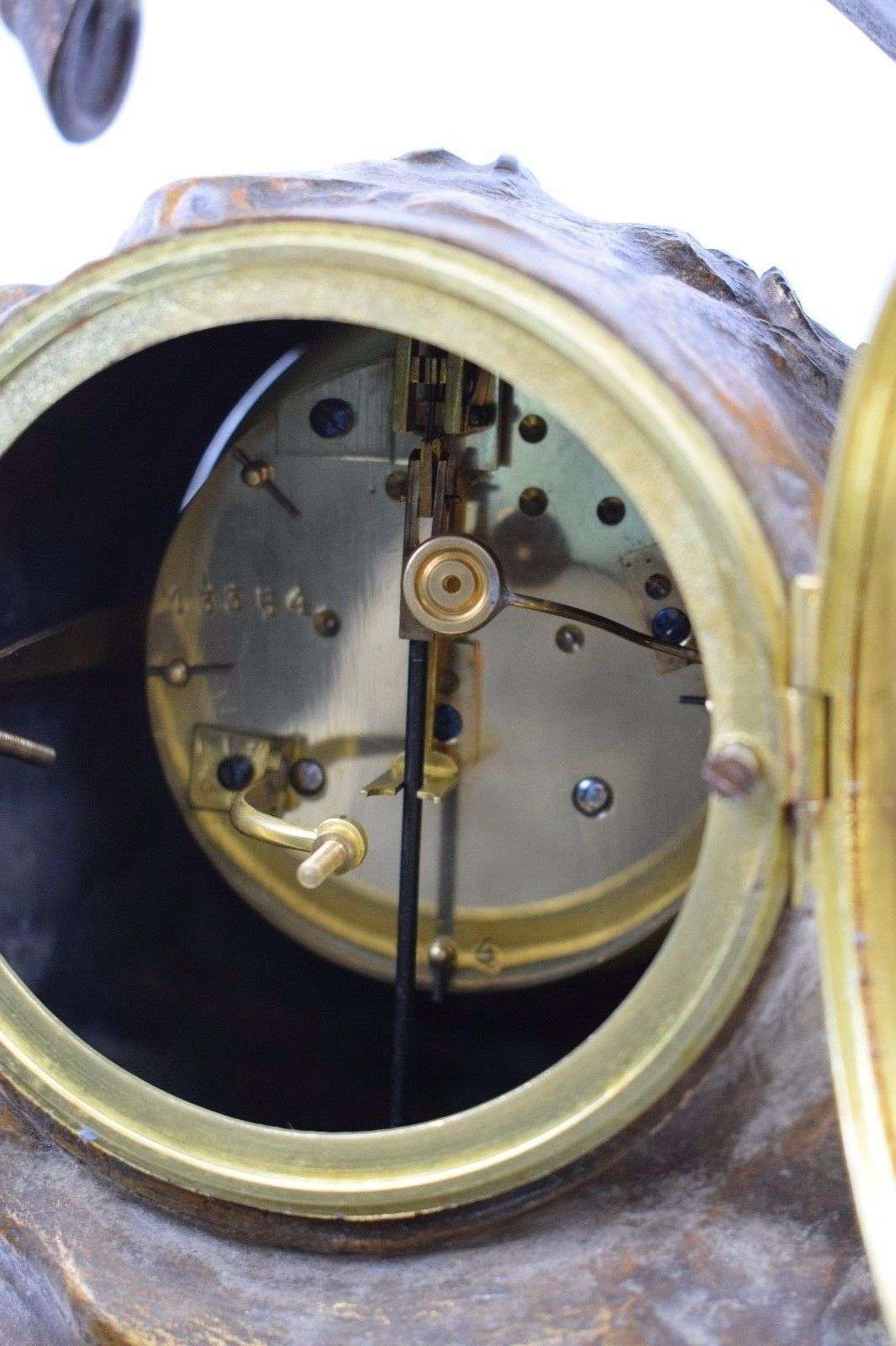 Große Schwere Pendule aus Zemek und Marmor Pegasus um 1900 70cm hoch – Uhrwerk