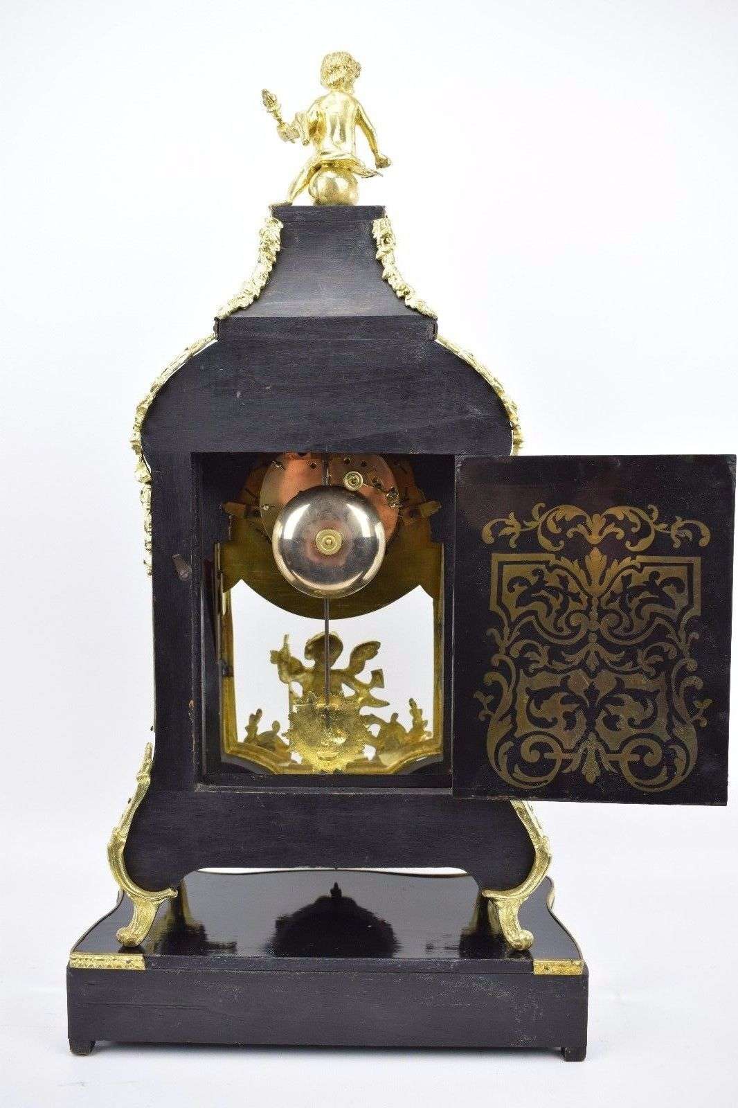Boullependule mit Konsole im Stile des Regence mit vergoldeten Bronzen um 1880 Uhrwerk von Japy Frères – Rückseite