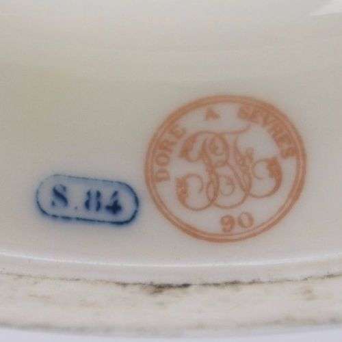 Bacchante aus Biskuitporzellan von Sevres um 1900 – Detail