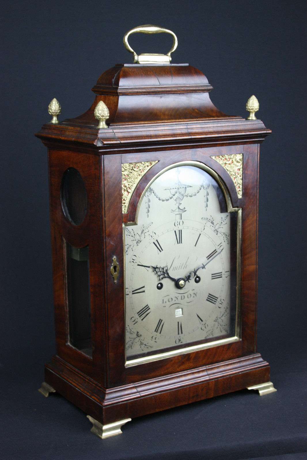 Hochwertige, englische Bracket Clock George III. um 1760 bezeichnet Smith London – Bracket Clock London