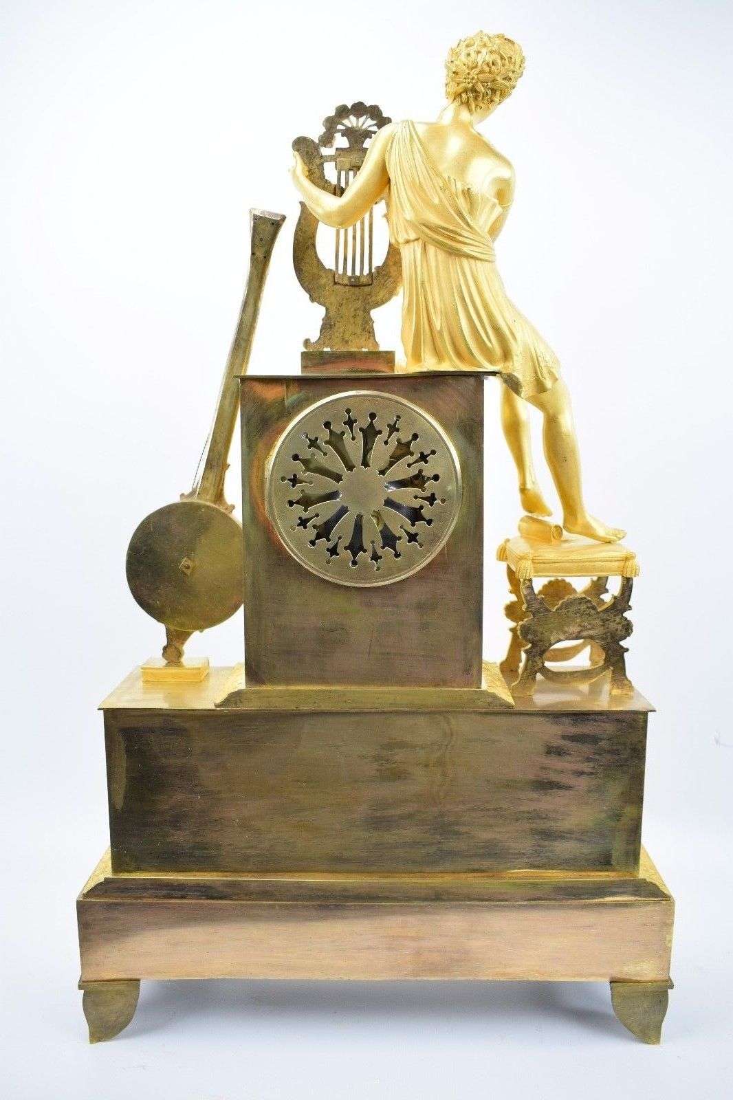 Riesige Empire Pendule Kaminuhr Apollon Bronze feuervergoldet Paris um 1815 60cm – Detail