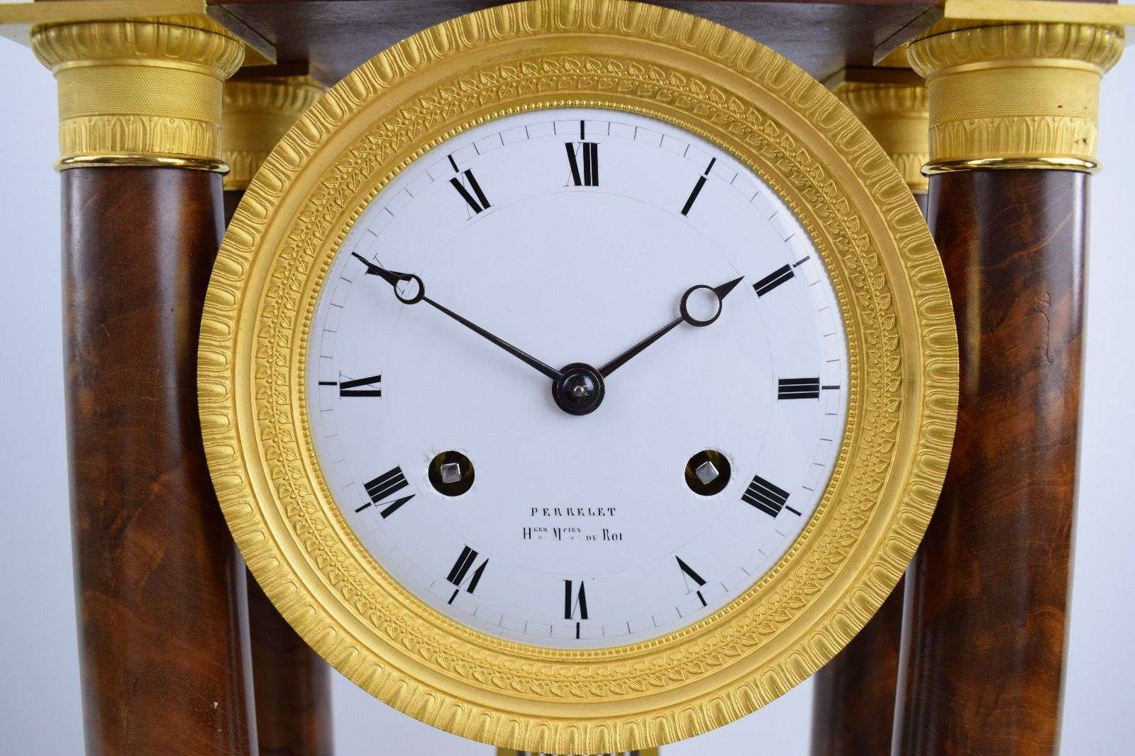 Sehr seltene Portaluhr Regulateur von Louis Perrelet Hger du Roi um 1823 – Detail