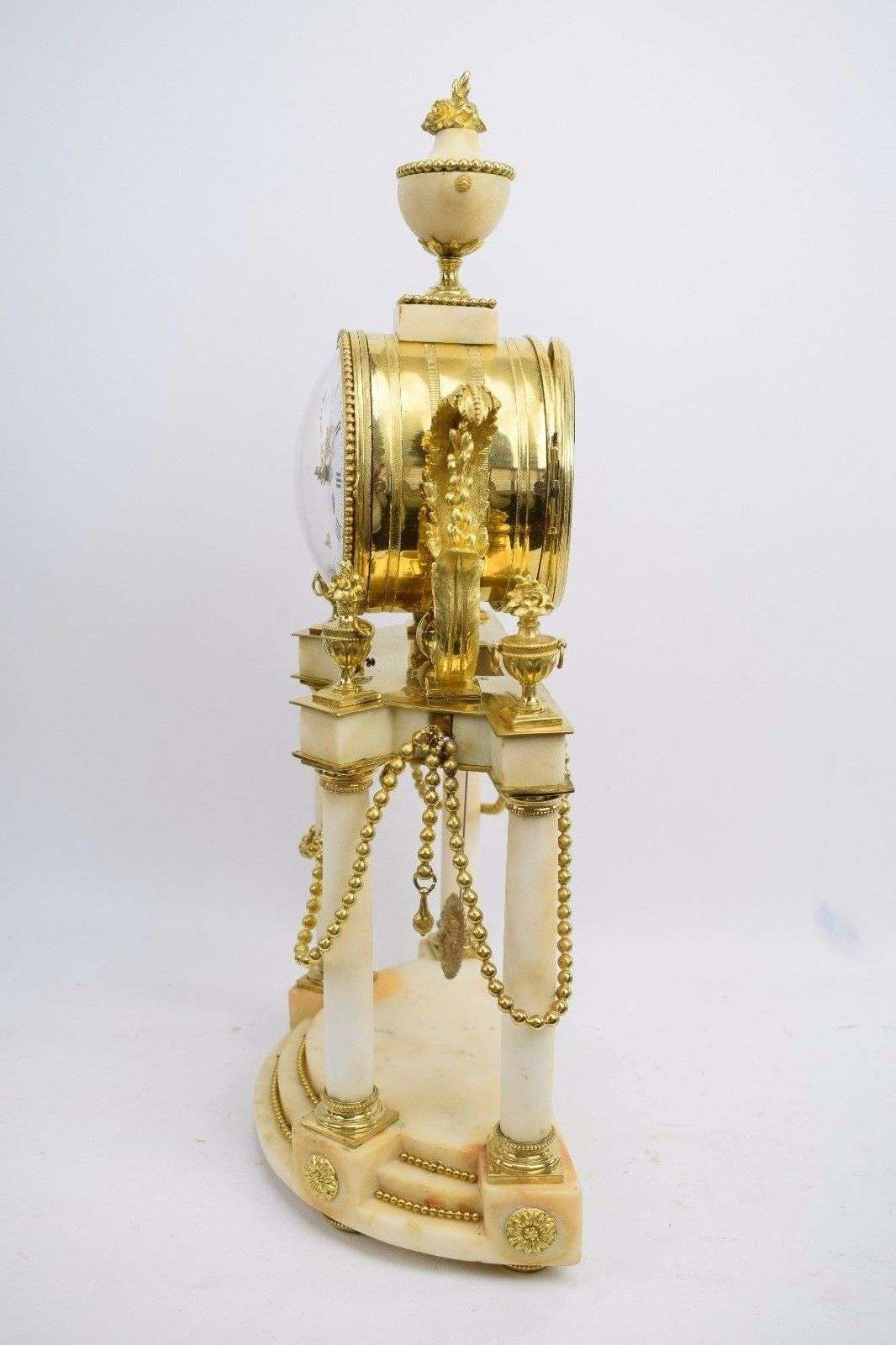 Portaluhr Pendule Kaminuhr Carrara Marmor, Farquharson Louis XVI 1775 – Detail
