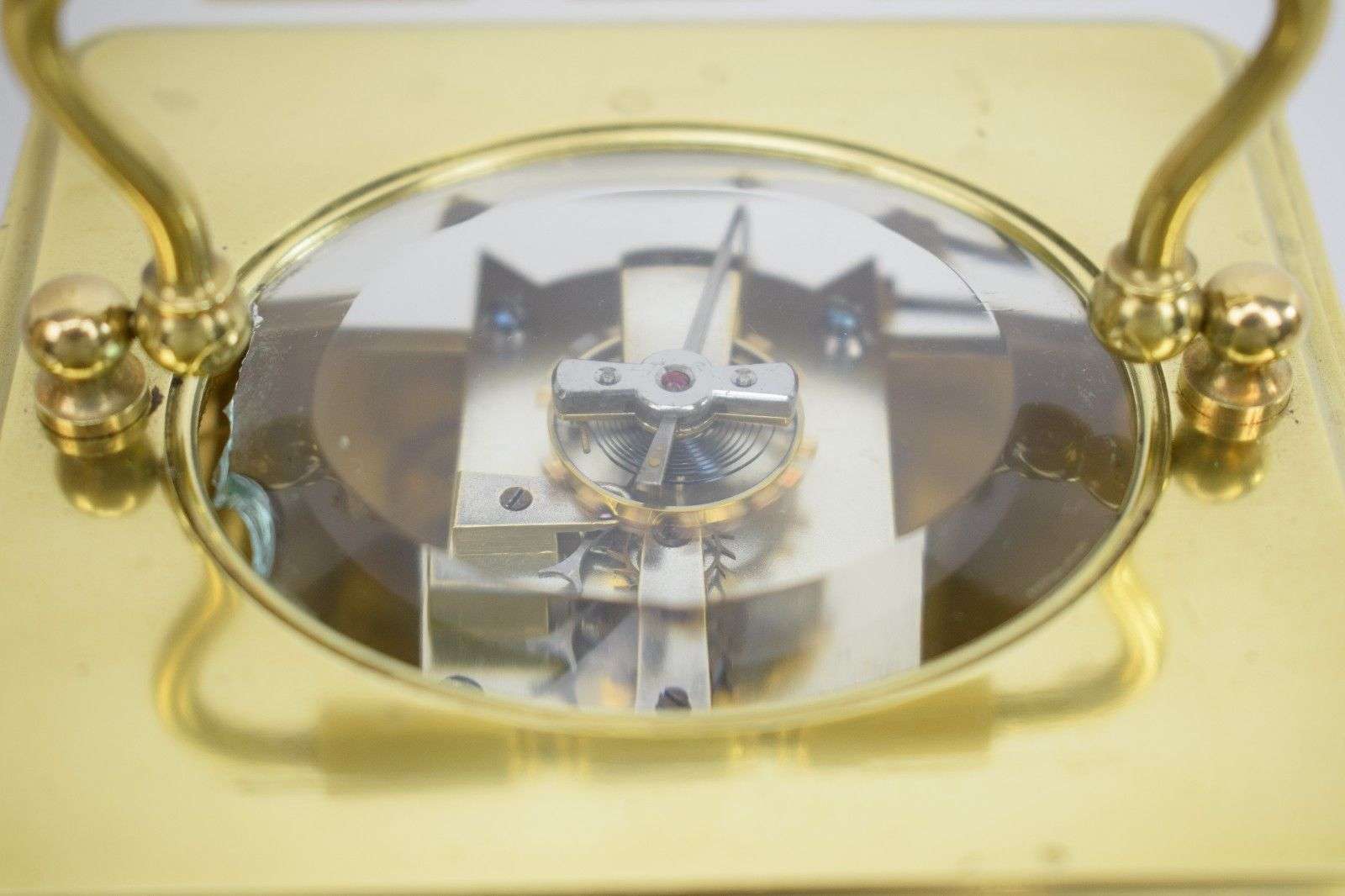 Sehr seltene Reiseuhr Pendule mit springender Zentralsekunde um 1870 bez.Gleizes – Detail