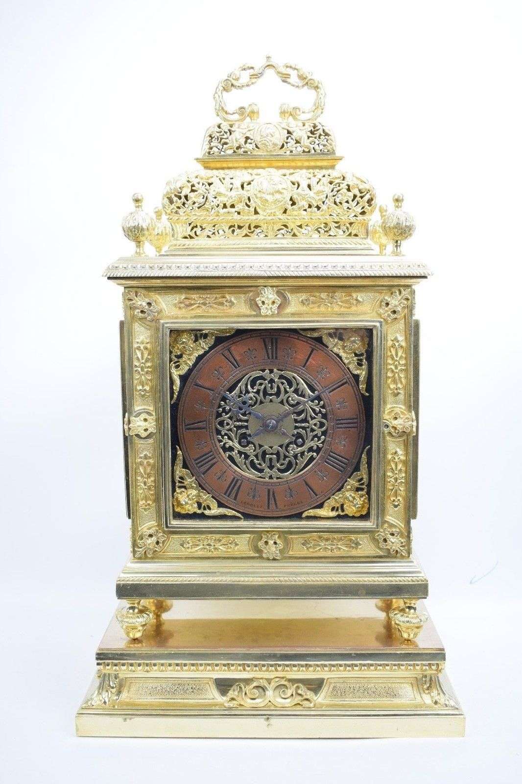 Schwere, vergoldete Bronzependule im Stile des Barock (bzw. Queen Anne) bez. Lerolle a Paris um 1870 – Vorderansicht